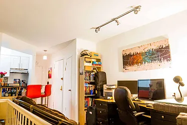 Rented by Smart City Real Estate LLC