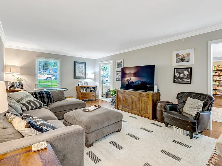 4509 Twinbrook Rd — Photo 11