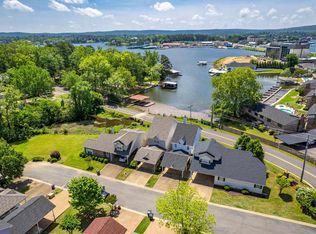 112 Lakepointe Cv, Hot Springs, AR 71913