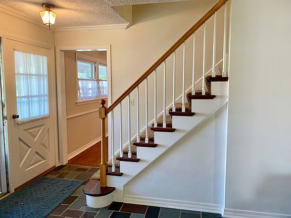 4th image of 2111 Edina Blvd