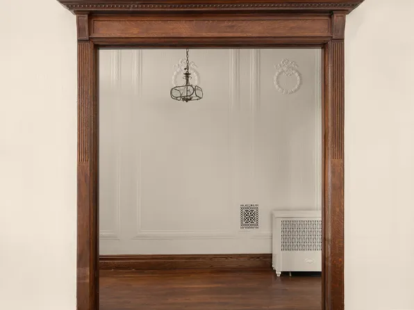 218 West 139th Street image 9 of 28