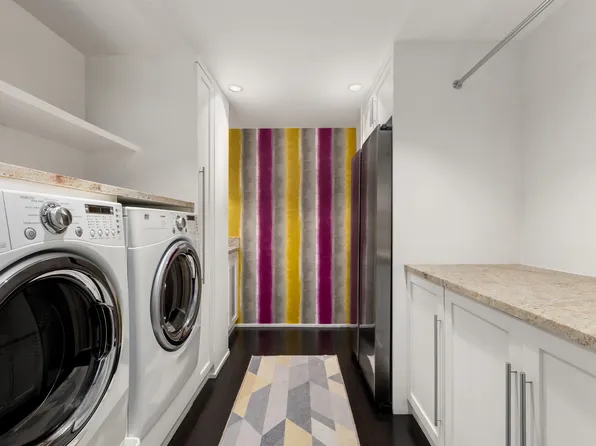 422 East 72nd Street image 17 of 18