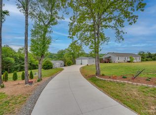 117 Meadows Dr, Rutherfordton, NC 28139