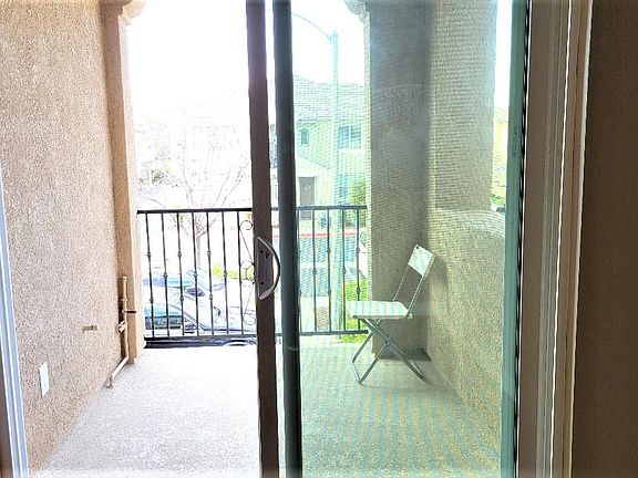 3rd image of 1800 E Lakeshore Dr Unit 1905