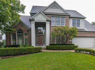 1577 Sugar Maple Way, West Bloomfield, MI 48324