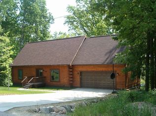 8095 Highland Trl, Stanwood, MI 49346