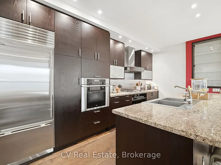 333 Adelaide St E #1414 — Photo 16