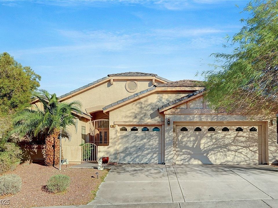 1st image of 60 Mesa Rivera St