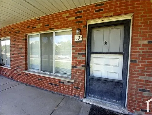 1 bed, 642 sqft, $850 — Photo 2