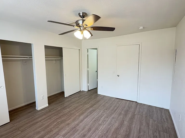 4418 N 53Rd Ln — Photo 37