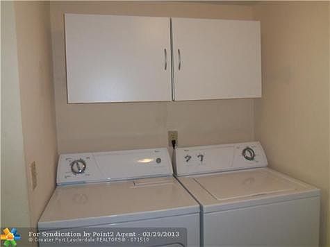 5th image of 3561 Pine Tree Ct APT B-1