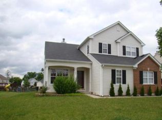 2105 Greenview Dr, Woodstock, IL 60098
