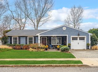 29 Pine Needle St, Howell, NJ 07731