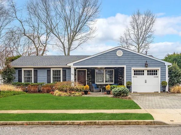 29 Pine Needle St, Howell, NJ 07731