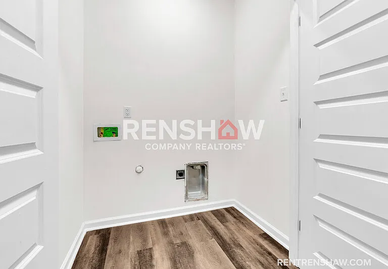 788 N Hollywood St — Photo 19