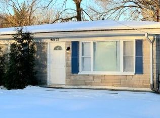 4402 Lynnview Dr, Louisville, KY 40216
