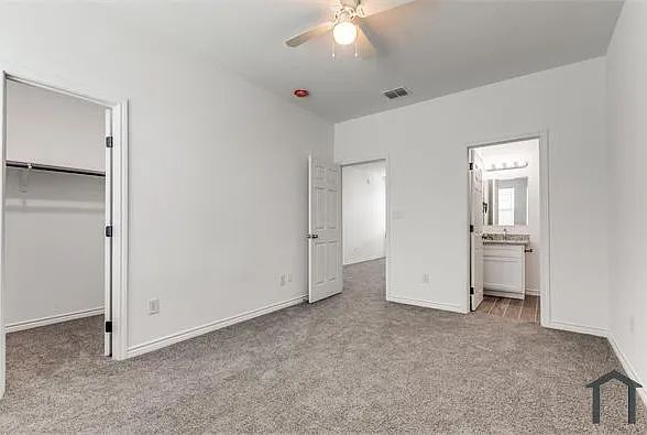 2 bed, 986 sqft, $1,250 — Photo 3