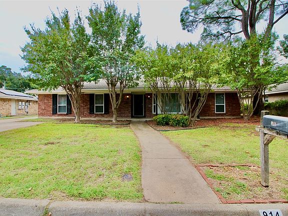 2nd image of 914 Bert Dr