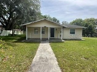 914 Powell St, Wildwood, FL 34785