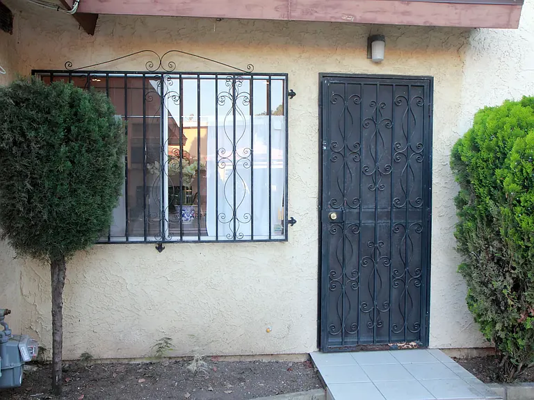 12118 Ramona Ave #E — Photo 14