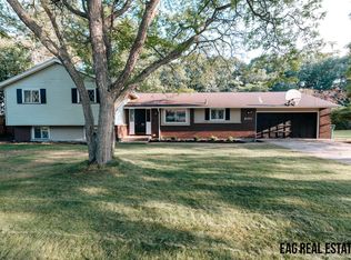 2071 Easthill Dr, Muskegon, MI