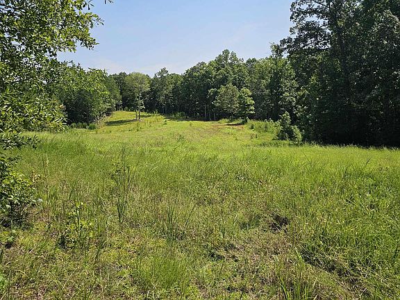 4th image of 335 Old Ferry Rd