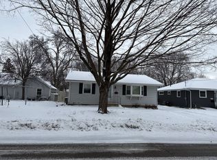 1216 7th Ave NW, Rochester, MN 55901