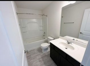 967 Celebration Dr, Aurora, IL 60505