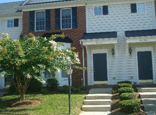 8012 Creekside Village Dr, Mechanicsville, VA 23111
