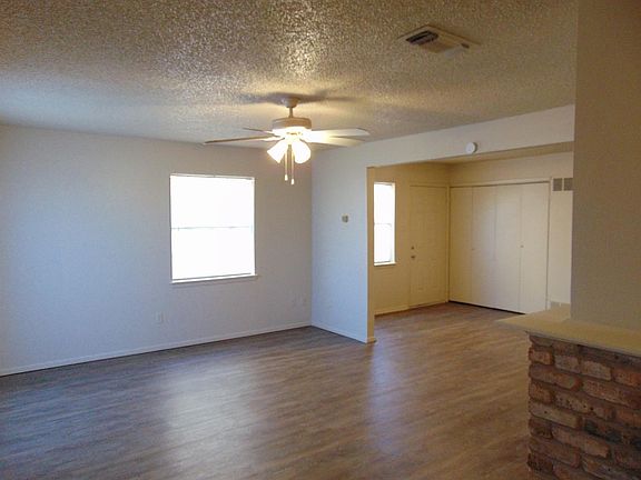5th image of 3431 Grinnell St APT A