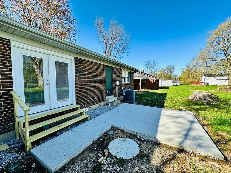 710 Latimer Ave — Photo 26