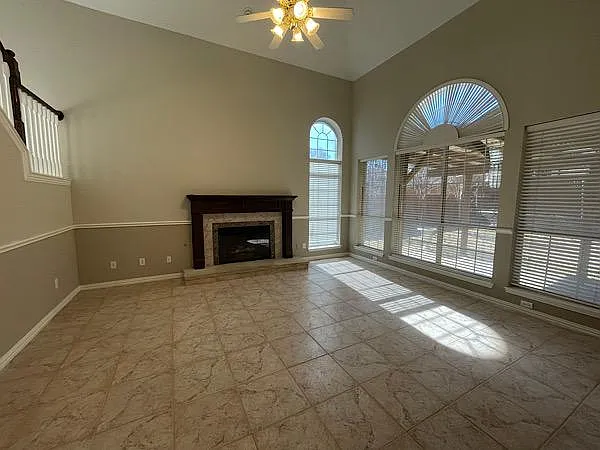 2313 Ainsley Dr — Photo 12