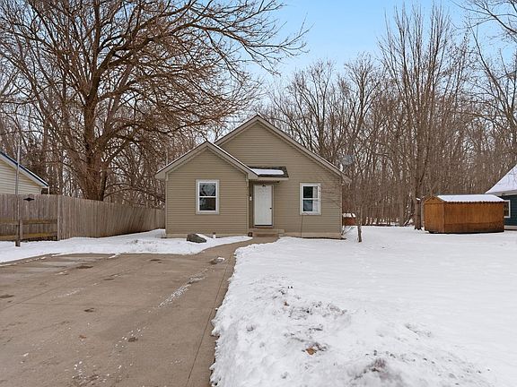 3rd image of 2515 Oriole Ln