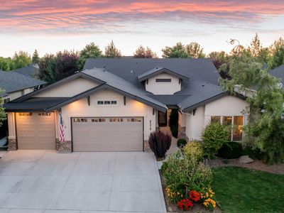 6579 N Levenham Ave, Meridian, ID, 83646