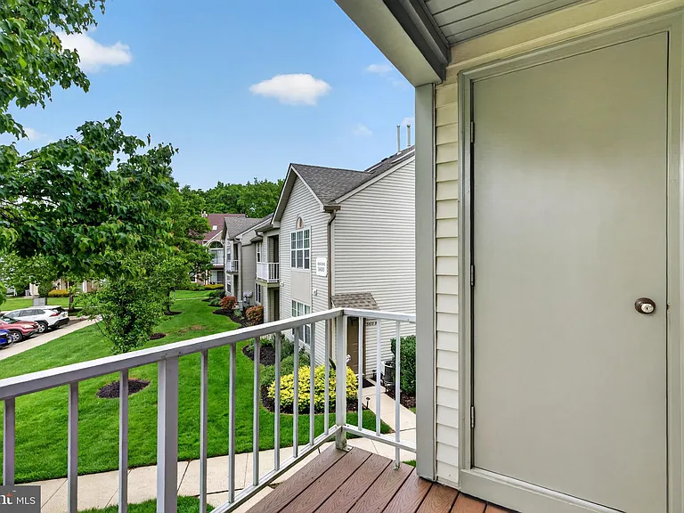 3302 Ramsbury Ct #B — Photo 16