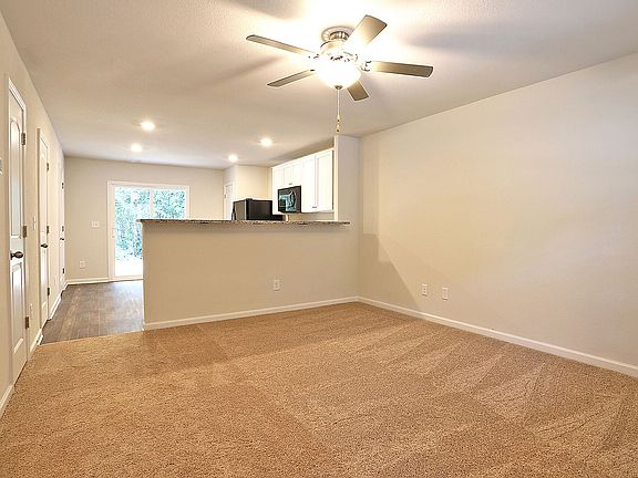 A look back towards the kitchen