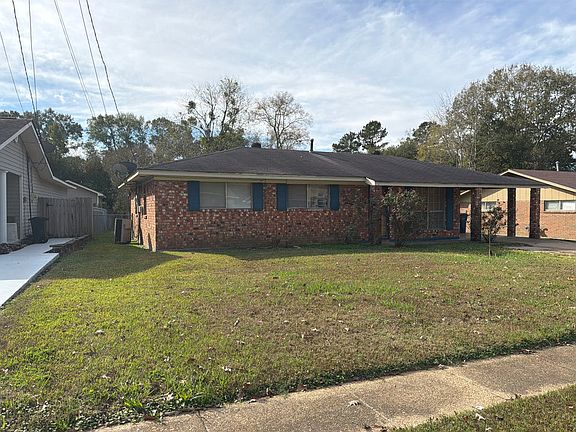 3rd image of 108 Kennedy Dr