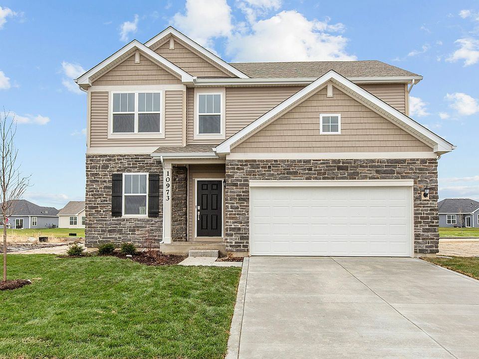 Home exterior and garage