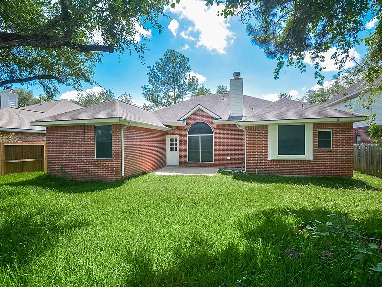 918 Tennyson Dr — Photo 28