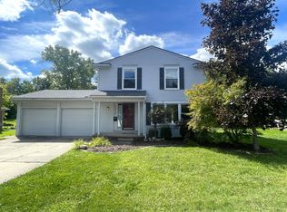 2240 Steeplechase Dr, Ann Arbor, MI 48103
