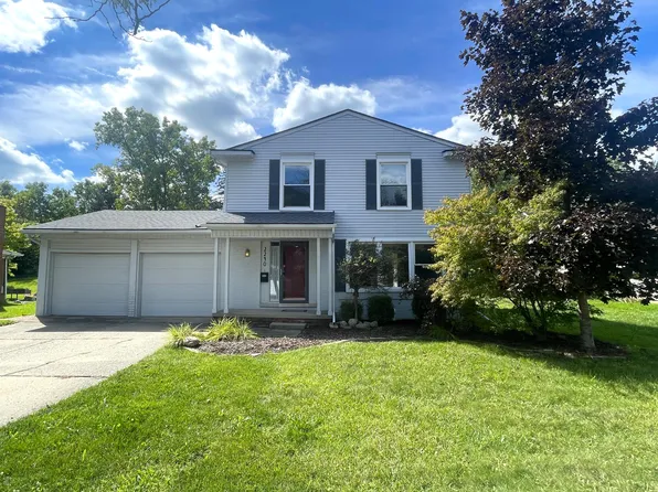 2240 Steeplechase Dr, Ann Arbor, MI 48103