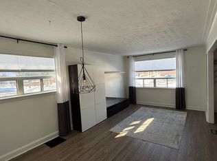 35 Ashall Blvd, Toronto, ON M4B3C2