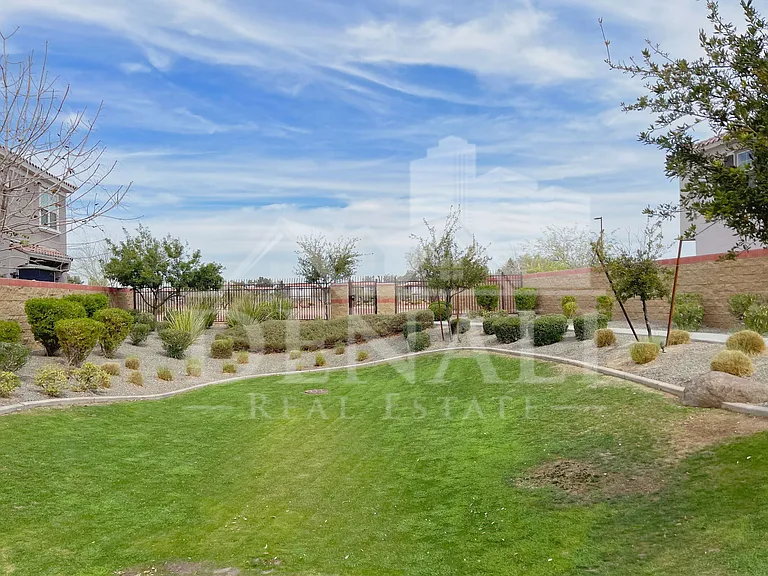 17155 N 9th Pl — Photo 38