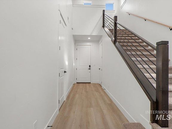 4th image of 6102 N Senita Hills Ave
