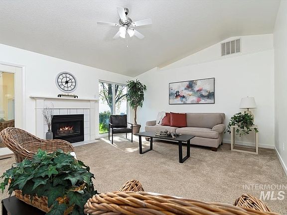 4th image of 5710 N Oasis Dr