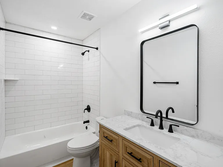4916 Sereno Dr NE — Photo 16