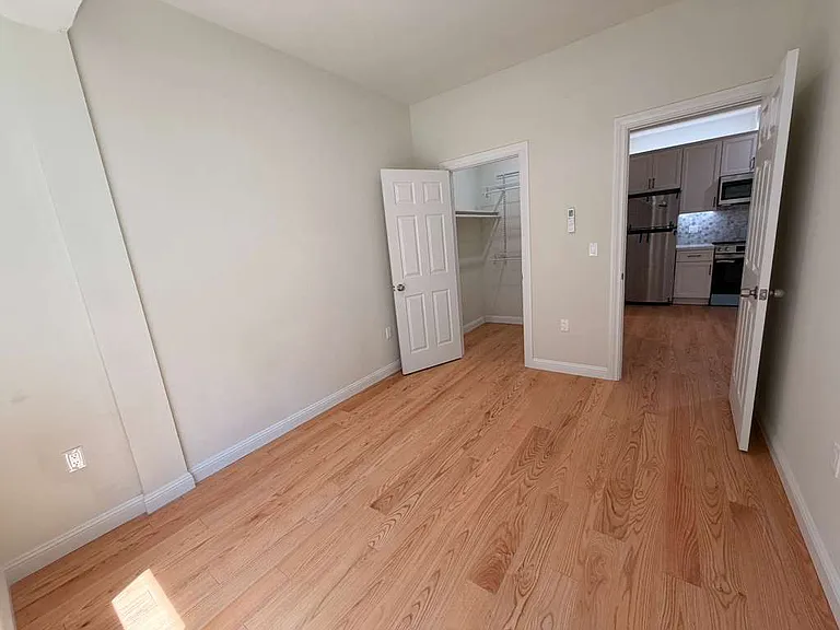 411 Fairmount Avenue — Photo 46