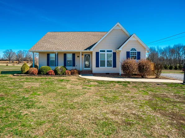 10 Amberwood Rd, Fayetteville, TN 37334