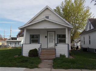 1014 B Ave NW, Cedar Rapids, IA 52405