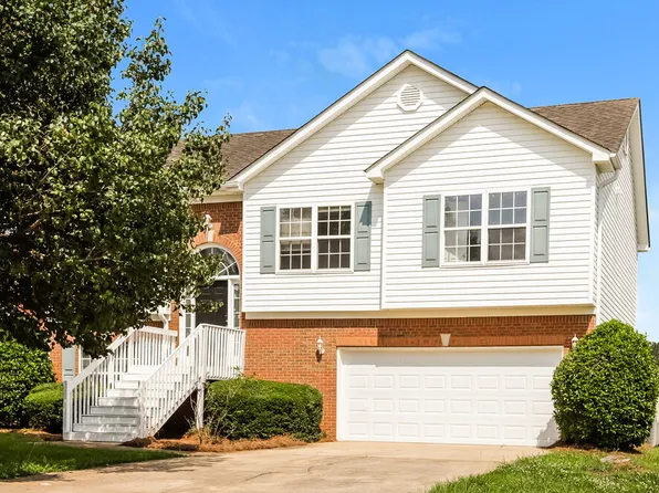 1604 Lady Maria Ct, Locust Grove, GA 30248